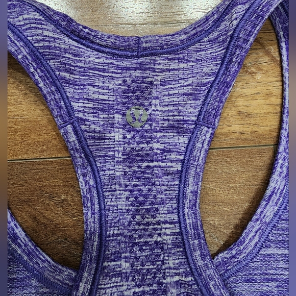 Lululemon Swiftly Tech Racerback, Size 4 - Picture 3 of 8
